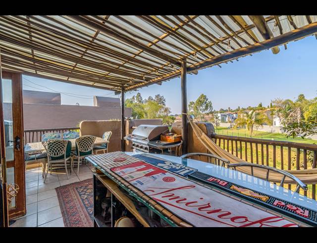 2 BEDROOM APARTMENT FOR SALE IN NORTH RIDING